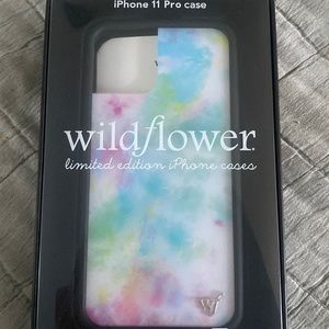 Wildflower phone case. Size iPhone 11 pro color: multicolor design: tie dye
